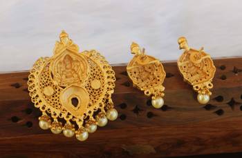 Designer matte finish temple pendant set 3