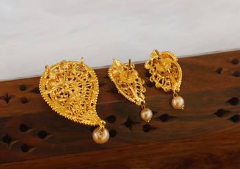 Designer matte finish mango pendant set 2