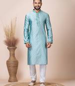 Green Solid Jacquard Kurta Set For Men
