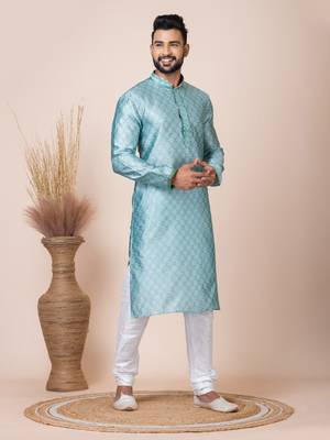 Green Solid Jacquard Kurta Set For Men 4