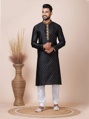 Black Solid Jacquard Kurta Set For Men 2