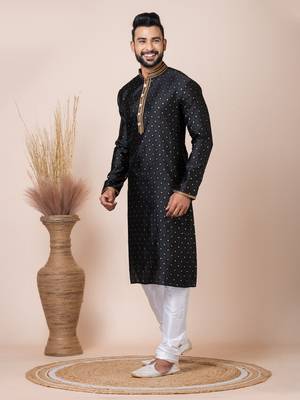 Black Solid Jacquard Kurta Set For Men 3