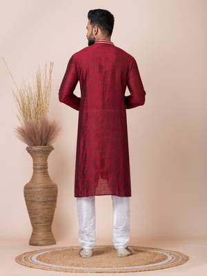 Maroon Solid Jacquard Kurta Set For Men 4