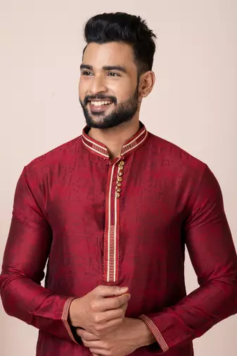 Maroon Solid Jacquard Kurta Set For Men
