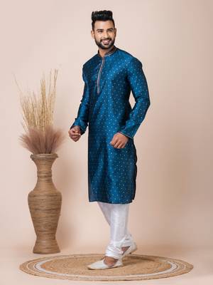 Green Solid Jacquard Kurta Set For Men 3