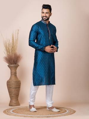 Green Solid Jacquard Kurta Set For Men 4