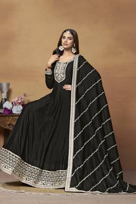 Black colour heavy embroidered rich partywear anarkali suit 3