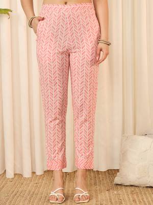 Pink ethnic floral printed kurta pants with dupatta set 3