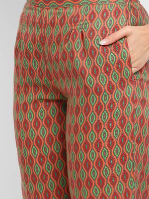 Multicolour floral cotton printed kurta with pant 4