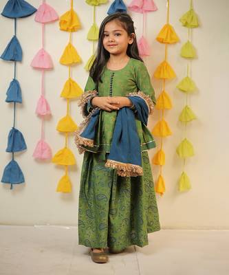 Green block printed kurta with sharara and dupatta set. 2