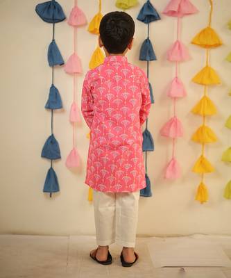 Pink block printed kurta set 4