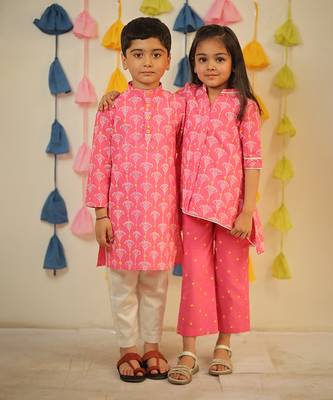 Pink block printed kurta set 5
