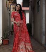Red Bandhej Paithani silk blend Weaved Saree With Blouse
