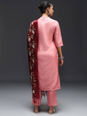   women kurta and trousers pant set silk blend 2