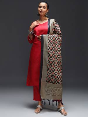   women kurta and trousers pant set silk blend 1