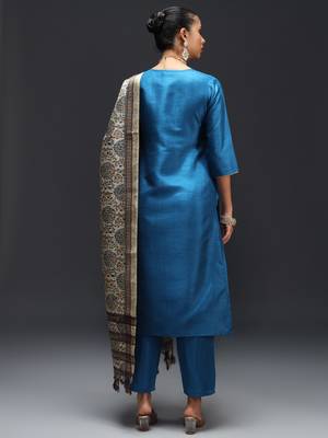   women kurta and trousers pant set silk blend 2
