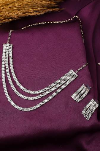 3 Layered Necklace Set With Earrings