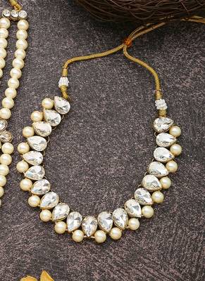 White Gold Necklace Set With Earrings 4