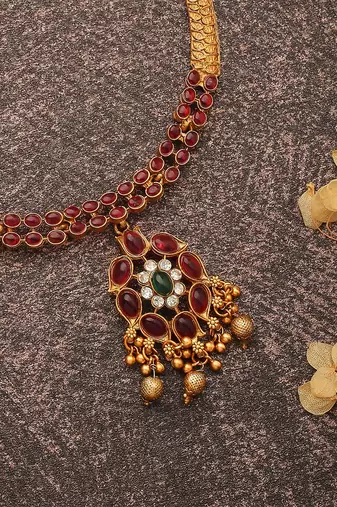 Multicolour Round Shaped Necklace Set