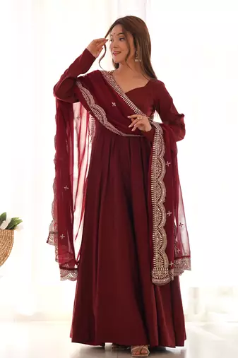 Roman silk Chanderi Fabric Fully Flair Gown, With Duppta And Pent 