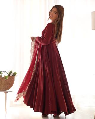 Roman silk Chanderi Fabric Fully Flair Gown, With Duppta And Pent  4