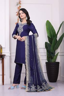 Blue Radiance Chinnon kurta Set 4