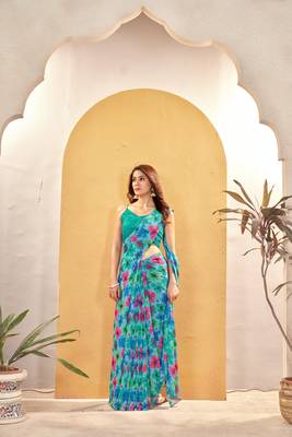 Green weight less designer saree with print work 3