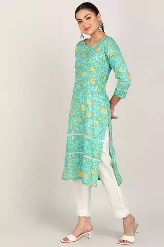  floral printed cotton blend a-line kurta with lace detailing green