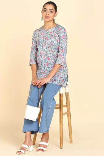  floral print cotton blend straight kurti multicolor