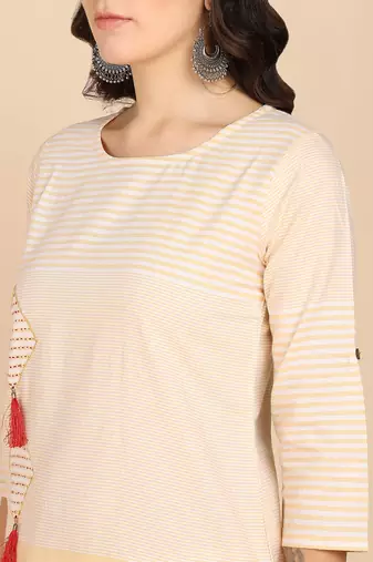 Vahson women colorblock cotton blend straight kurta yellow