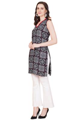 Rayon black sraight kurti with sleevless style best wear for spring summer season by sufiza lifestyle 4