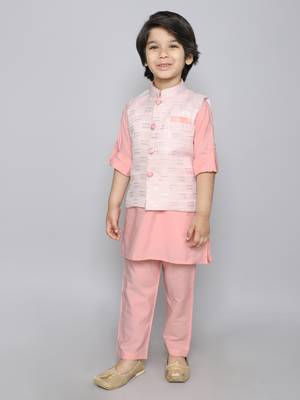 Kurta set with woven embriodered button up jacket - peach 4