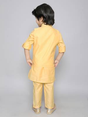 Kurta set with self embriodered button up jacket- yellow 2