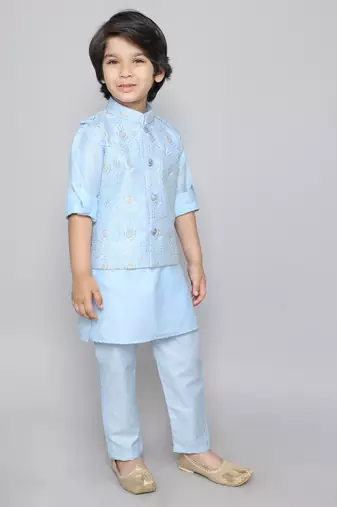 Kurta set with self embriodered button up jacket- blue