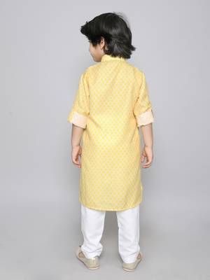 Cotton kurta set with geometrical print- yellow 3