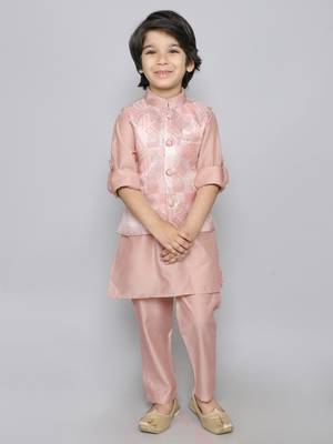 Kurta set with woven jaquard button up jacket - onion pink 1