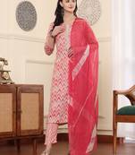 Smartraho embroidered kurta, salwar & dupatta set