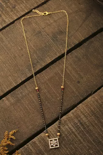 Mangalsutra With Square Design