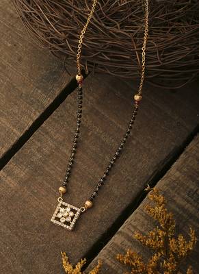 Mangalsutra With Square Design 3