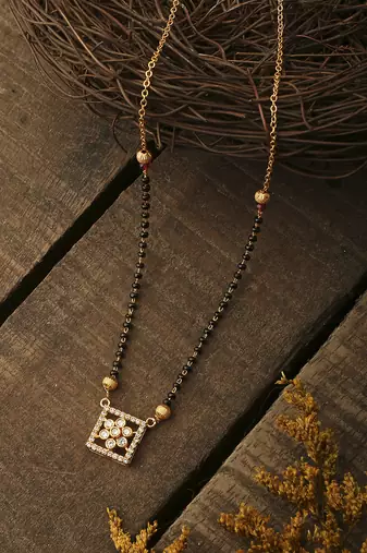 Mangalsutra With Square Design