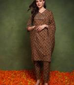 women mustard pure cotton ethnic motifs printed straight kurta trouser with dupatta