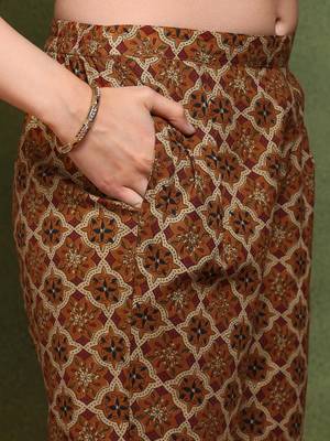 women mustard pure cotton ethnic motifs printed straight kurta trouser with dupatta 5