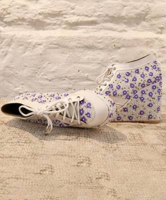 White with lavender flowers embroidered sneaker wedges 4