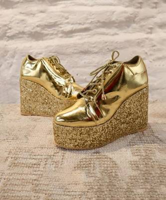 Gold hand-made sneaker wedges 3