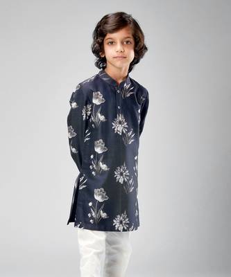 Black chanderi flower printed kurta set 1