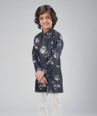 Black chanderi flower printed kurta set 2