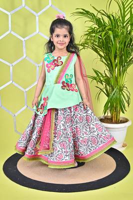 Multicolor Skirt Puplum 1