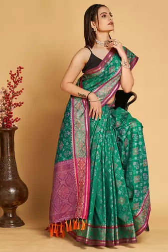 Rama Green Woven Silk Patola Silk Patola Saris With Blouse Piece