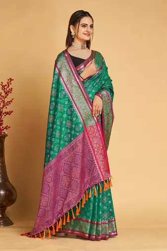 Rama Green Woven Silk Patola Silk Patola Saris With Blouse Piece