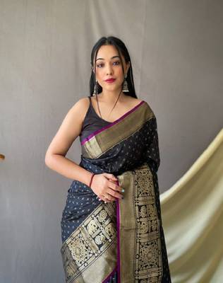 Black Woven Faux Kanchipuram Zari Silk saree With Blouse Piece 3
